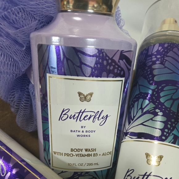 Bath & Body Works: Butterfly Collection - Picture 4 of 6